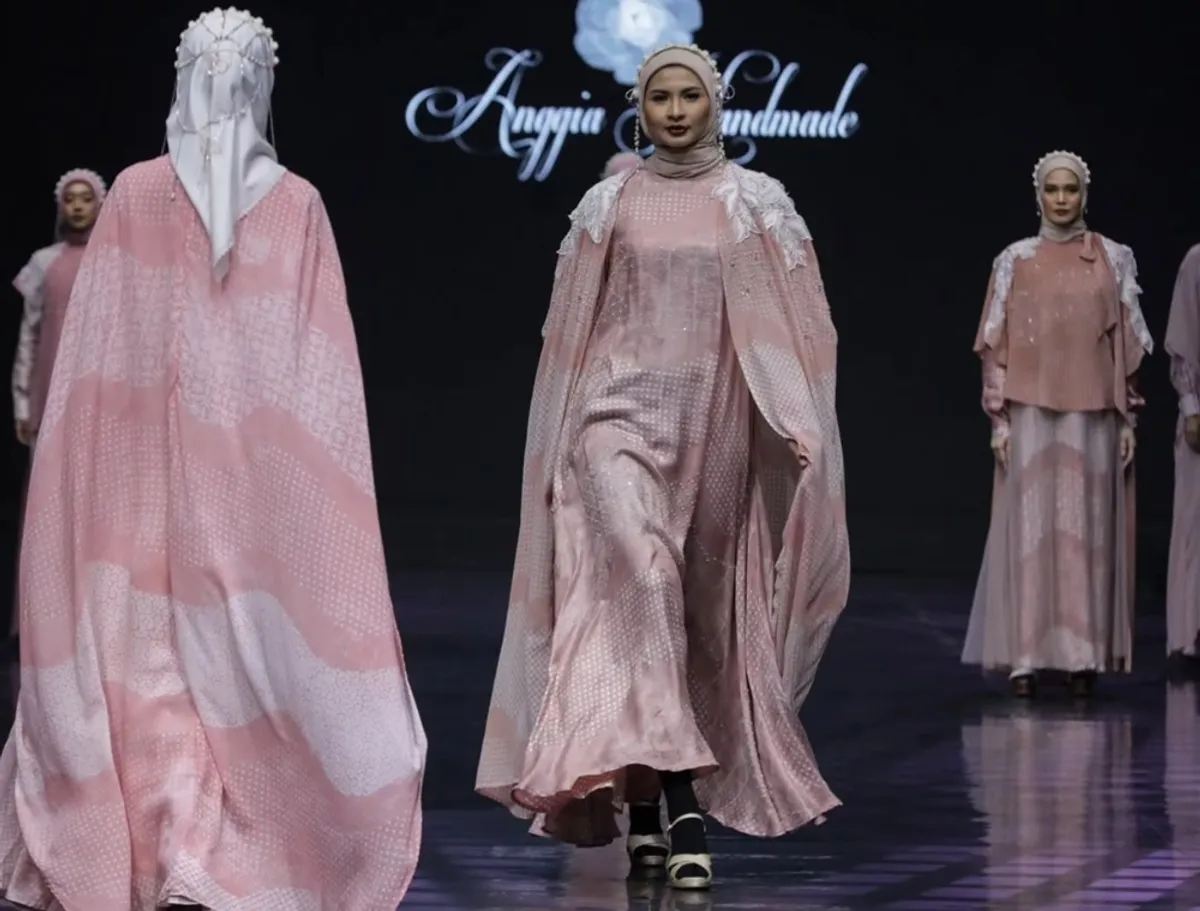 Salah satu koleksi fashion dari Anggia Handmade. (Sumber: Anggia Handmade)