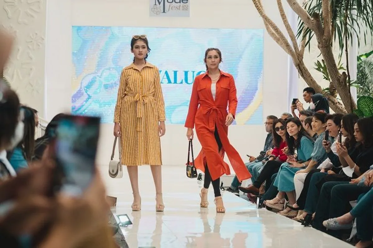 Koleksi The Casual Lady dan Lavaluc. (Sumber: Lavaluc)