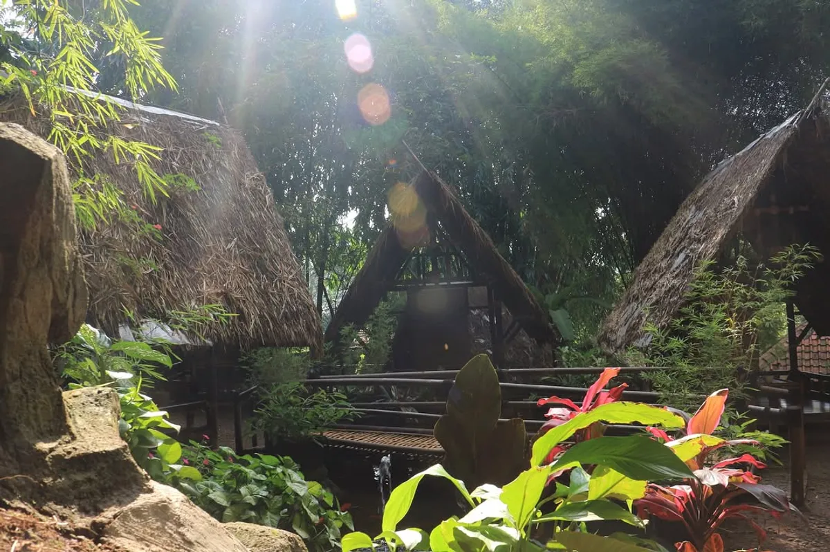 Kebon Awi Dago Cafe & Resto. (Sumber: Kebon Awi)