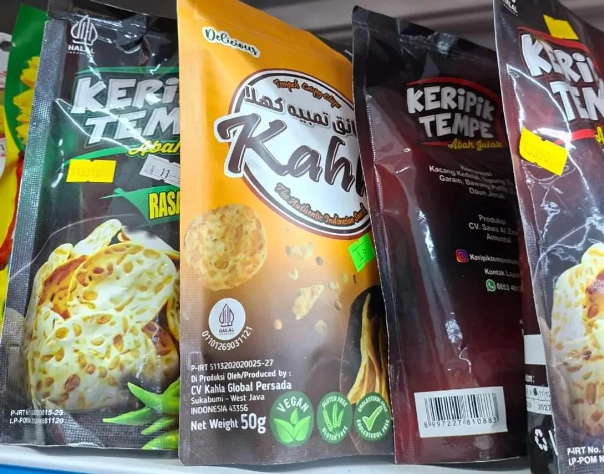 Produk keripik tempe Kahla. (Sumber: Instagram @keripiktempekahla)