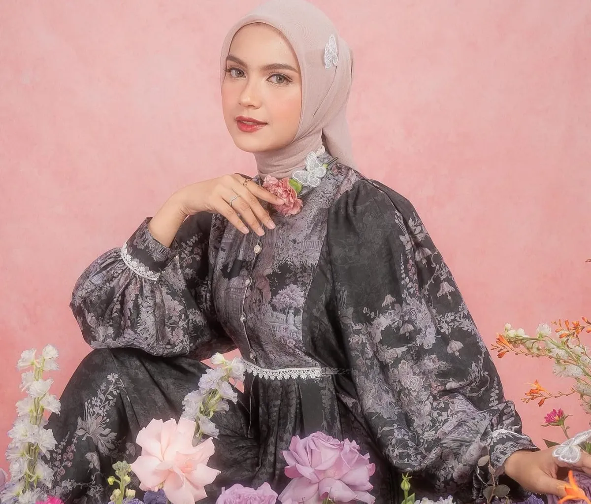 Koleksi dari brand lokal fashion muslim Radwah. (Sumber: Radwah)