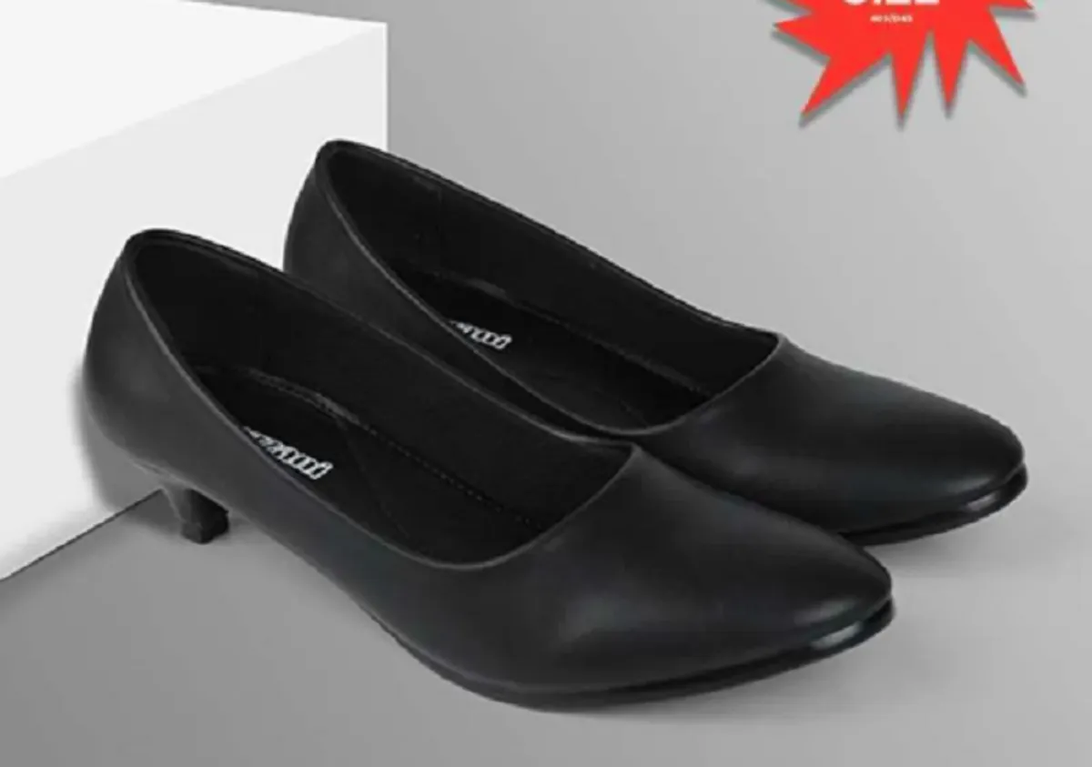 Flat Shoes Wanita (Foto: Ist)