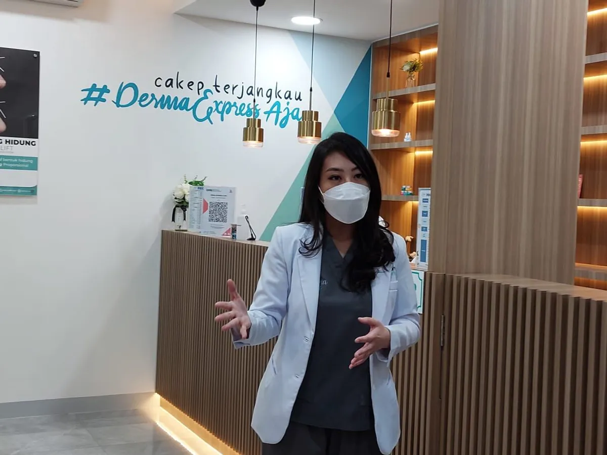 Bisnis klinik estetik tak hanya mengikuti tren, tetapi merespons kebutuhan riil masyarakat urban. (Sumber: Ayobandung.id | Foto: Eneng Reni Nuraisyah Jamil)
