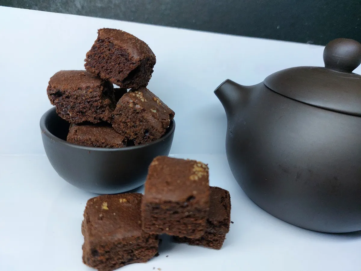 Battenberg3 menggunakan biji kakao Java Criollo dari petani di Jawa Timur, untuk produk brownies bite yang gluten free, dairy free, dan rendah gula. (Sumber: Ayobandung.id | Foto: Eneng Reni Nuraisyah Jamil)