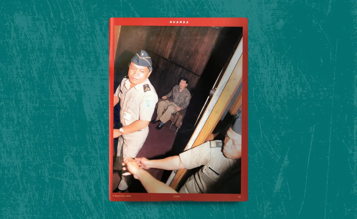 Eddy Tansil saat dikawal aparat. (Sumber: Majalah Sinar 5 September 1994)