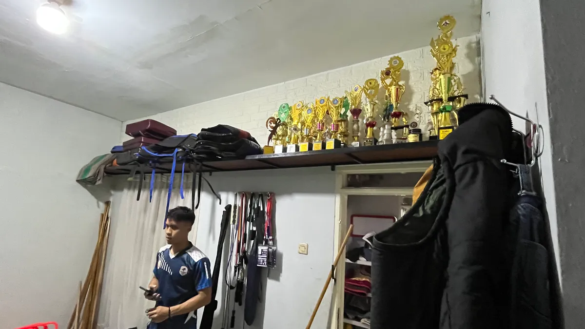 Murid Panglipur Kopo Parahyangan berhasil meraih sejumlah medali dari berbagai perlombaan dalam lima tahun terakhir. (1/11/205) (Foto: Riri Pamungkas)