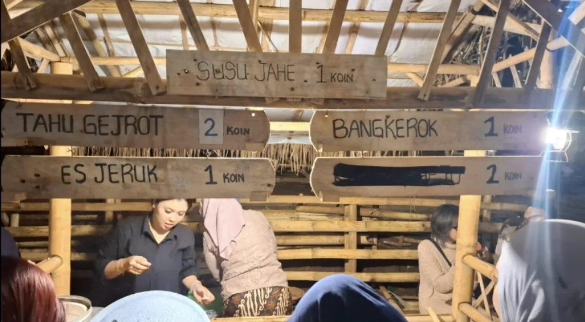 Potret pasar tradisonal di Nyawang Bulan, 08 November 2025 (Foto: Rinjani Kalila Syarief)