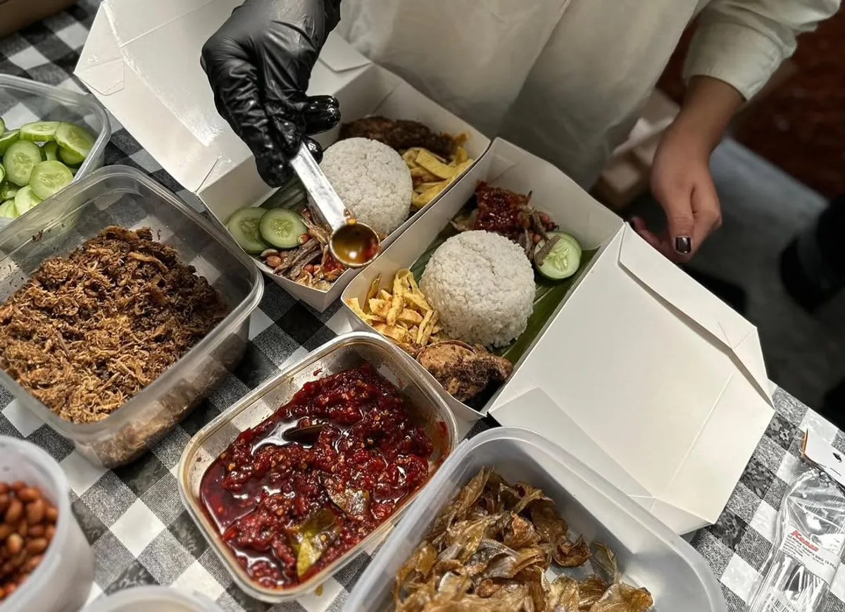 Rasa Melayu Bandung menyajikan kuliner khas Melayu autentik di Sukajadi dengan cita rasa rempah yang menggugah selera. (Sumber: instagram.com/rasa_melayubdg)