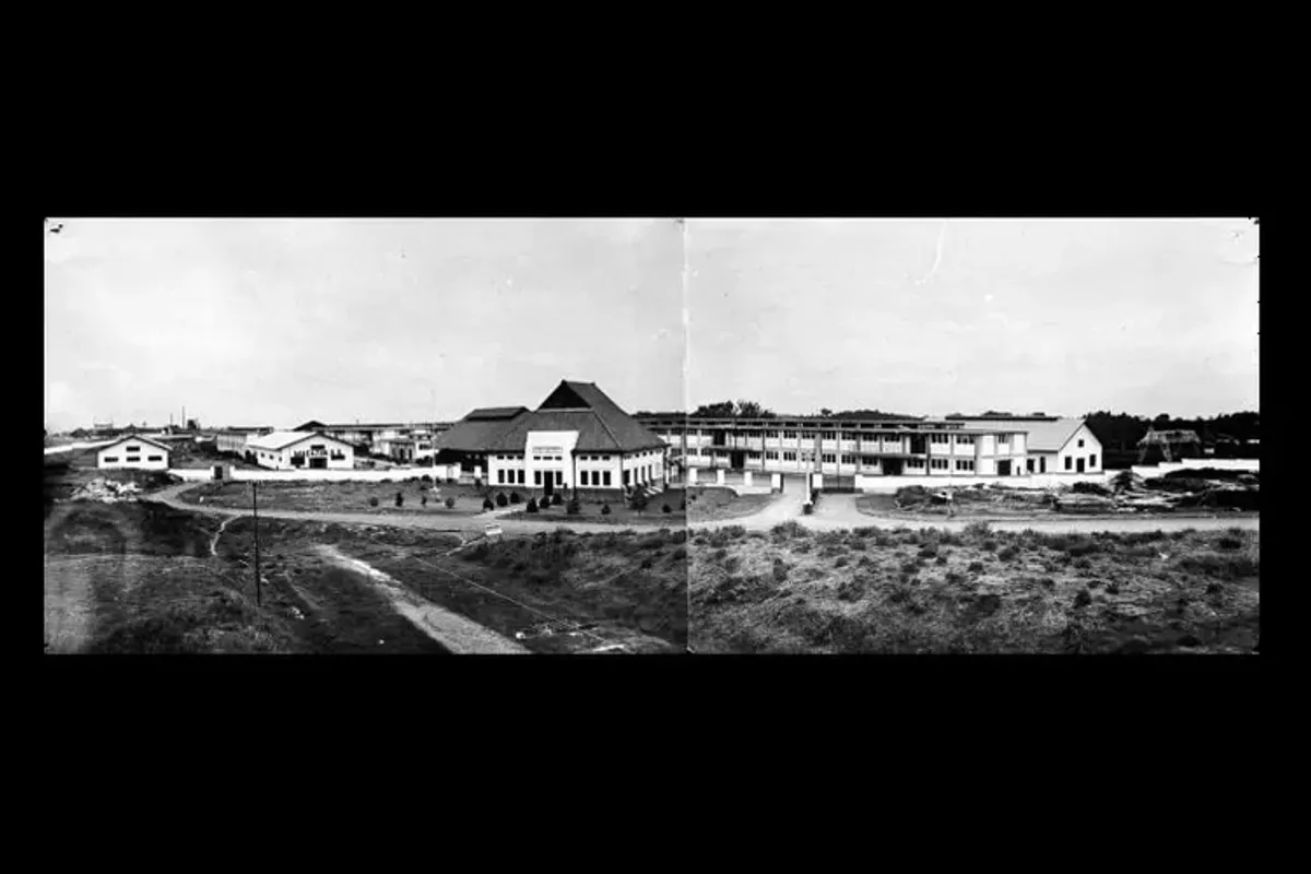 Kantor pusat Staatsspoorwegen Nederlandsch-Indië, di Bandung, tahun 1930.