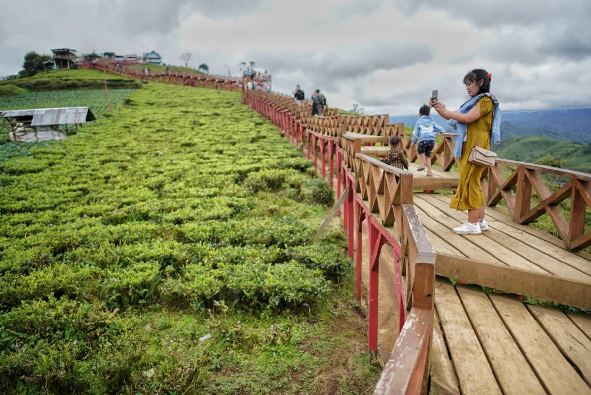 Pertumbuhan sektor pariwisata Jawa Barat tidak bisa dilepaskan dari kontribusi berbagai komponen industri, terutama perhotelan dan restoran. (Sumber: Ayobandung.id | Foto: Kavin Faza)