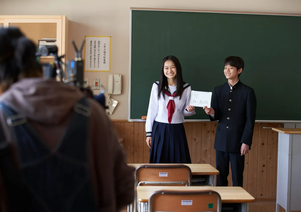 Proses syuting serial Teasing Master Takagi-san (Sumber: https://www.imdb.com/title/tt29307607/mediaviewer/rm3067245057/ | Foto: IMDb)