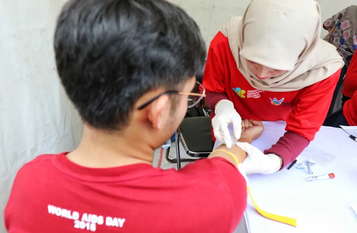 Menurut data Dinas Kesehatan Kota Bandung per Oktober 2025, tercatat lebih dari 9.700 kasus HIV aktif. (Sumber: Ayobandung.id | Foto: Irfan Al-Faritsi)