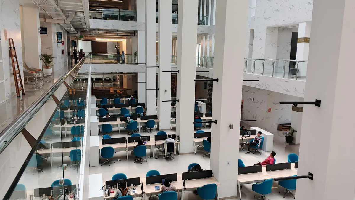 Salah satu spot di Perpustakaan Jusuf Kalla (Sumber: Dokumentasi Penulis | Foto: Dias Ashari)