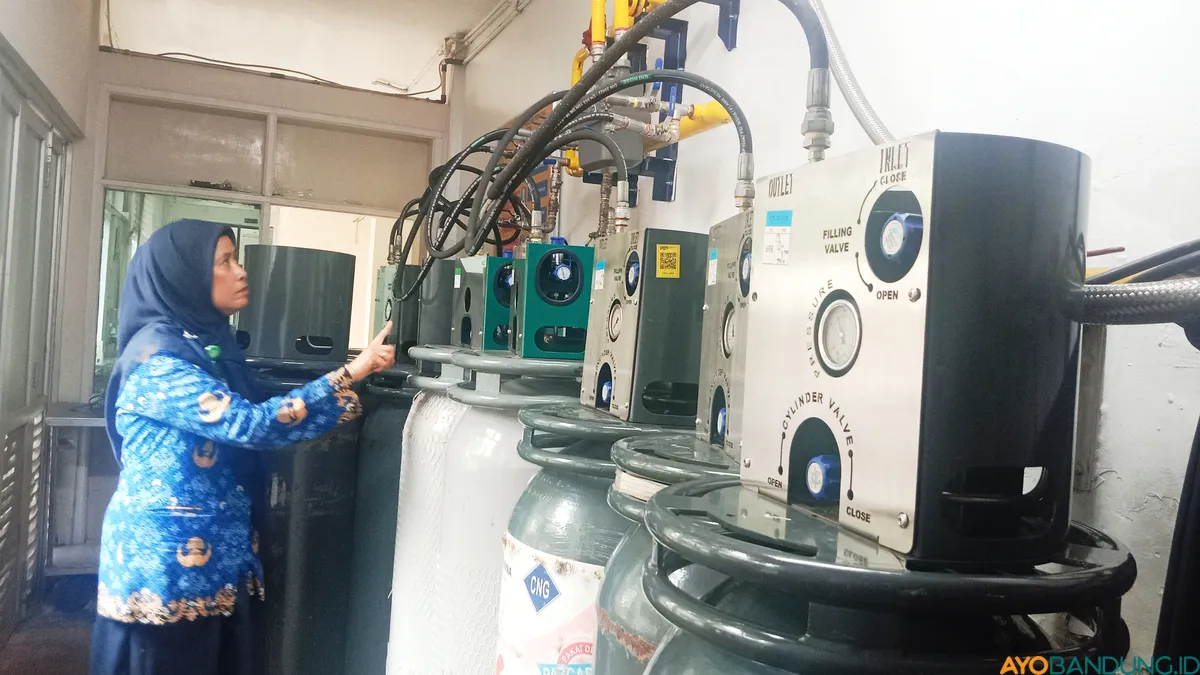 Kepala Instalasi Gizi RSUP Hasan Sadikin, Diah Widyastuti. (Sumber: ayobandung.id | Foto: Gilang Fathu Romadhan)