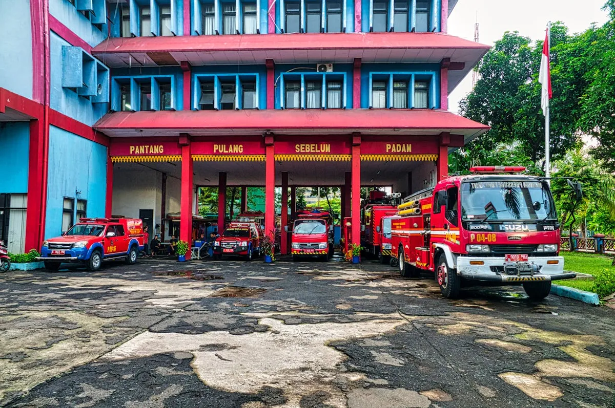 Keberadaan Damkar kian hari makin populer di masyarakat Indonesia. (Sumber: Pexels/Tom Fisk)
