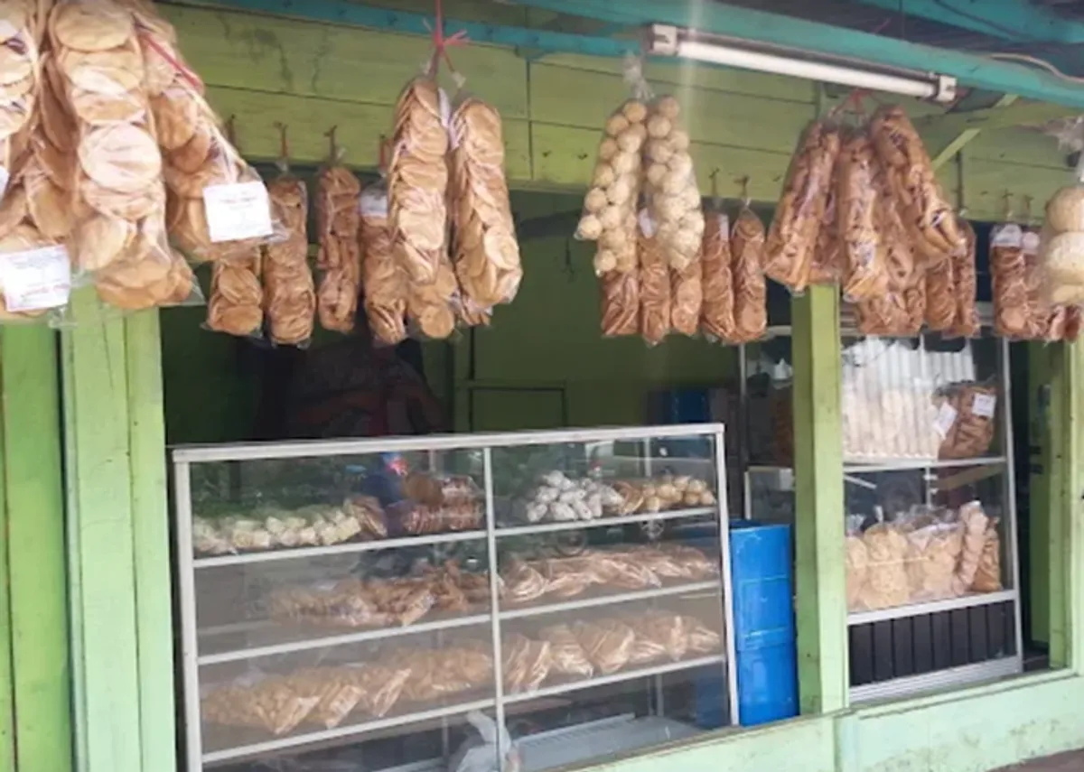 Toko penjual Opak Linggar di Rancaekek. (Foto: GMAPS)