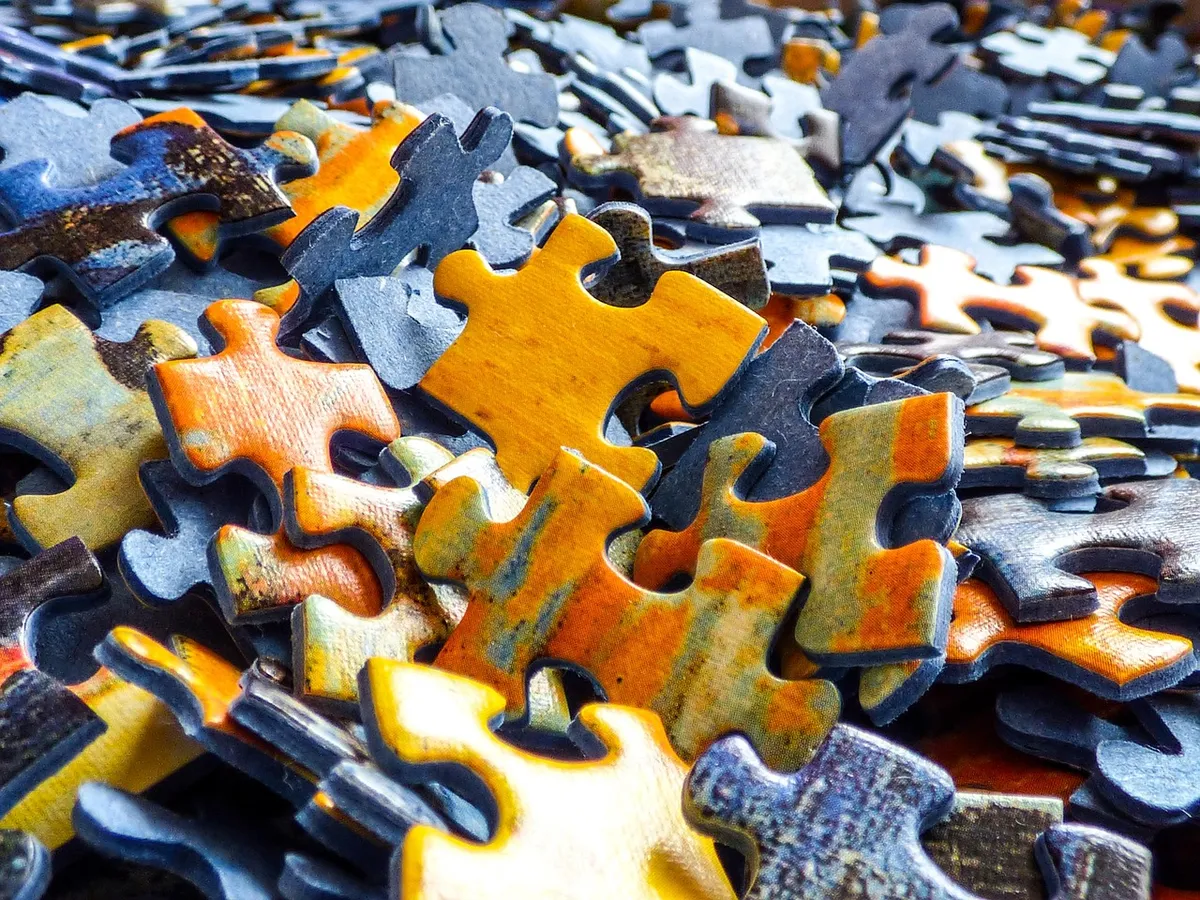 Ilustrasi Foto Puzzel untuk memperkuat motorik anak. (Foto: Pixabay)