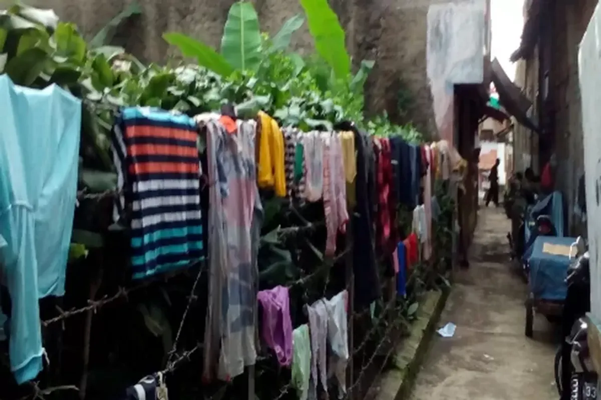 Kampung pengemis di Kota Bandung, Rabu (23/11/2016). (Sumber: ayobandung.com | Foto: Husnul)
