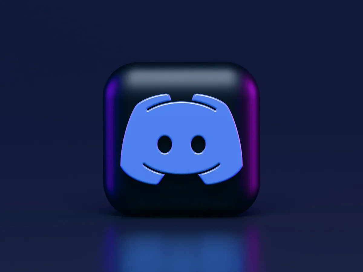 Generasi muda di Nepal melangsungkan pemilihan pemimpin baru dengan cara baru mereka, yakni melalui platform Discord. (Sumber: Unsplash/Alexander Shatov)