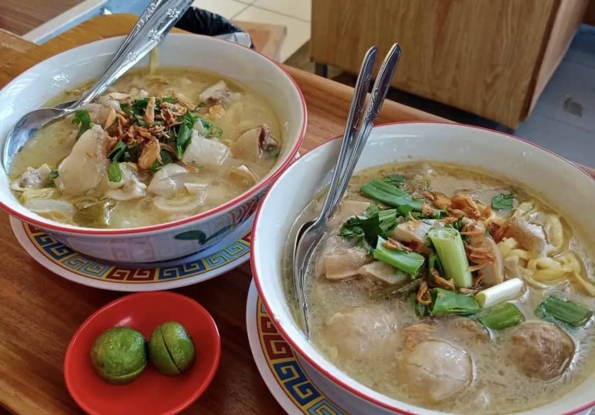 Mie Kocok. (Sumber: bandung.go.id)