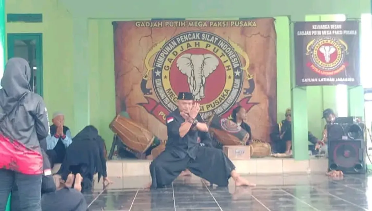 Jajang Nurdiansyah, Pelatih Silat GPM Putra Layang Pusaka (Sumber: GPM Layang Pusaka)