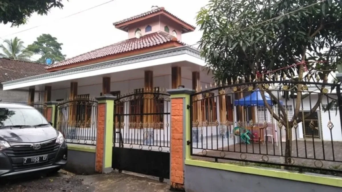 Kondisi masjid Darussalam Bungbulang, Garut Kidul, Rabu (27/3/2024). (Sumber: Istimewa | Foto: Nuralimat Hakiah (pun alo))