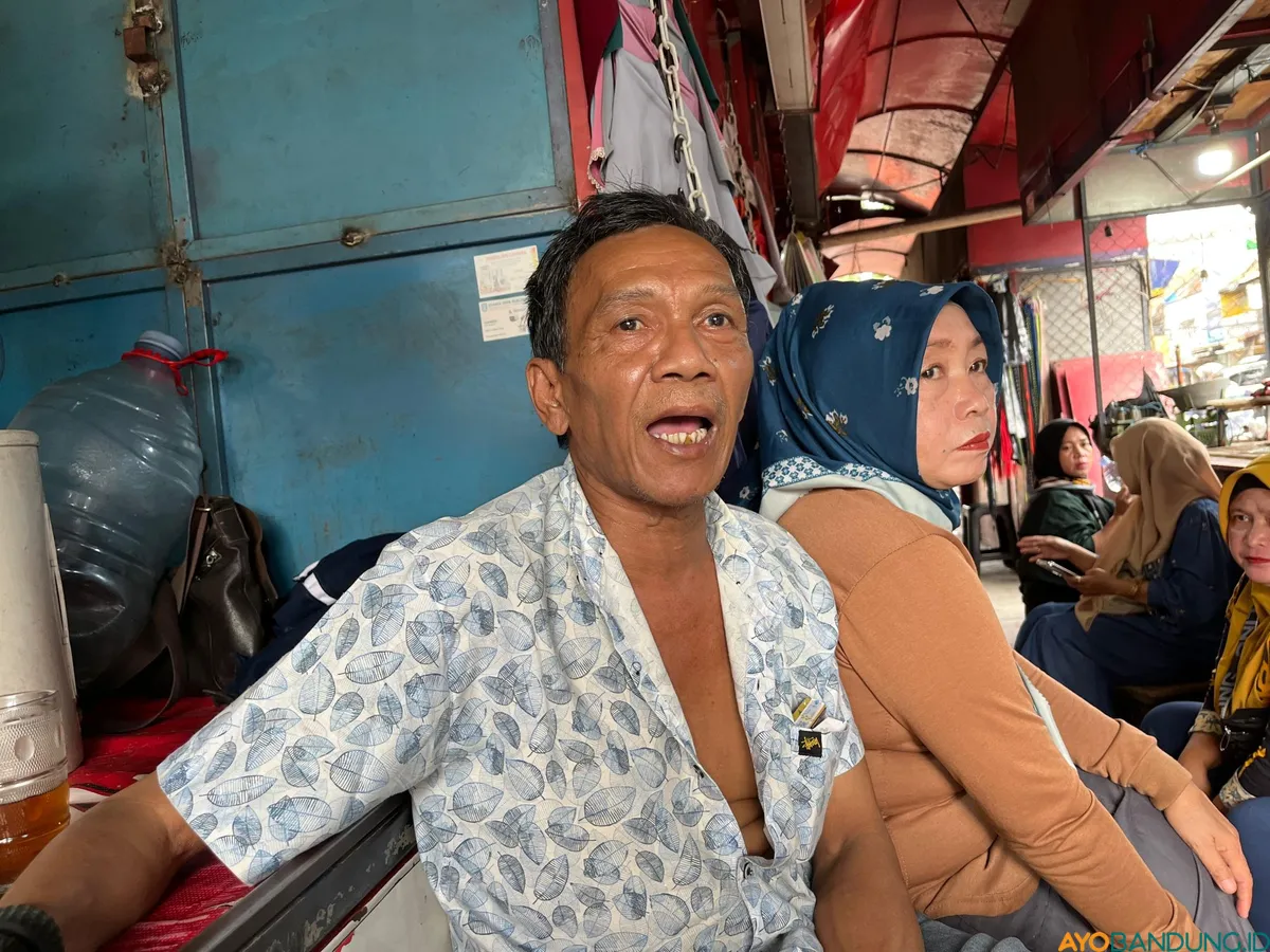 Jaja, Wakil Ketua PKL Cicadas. (Sumber: ayobandung.id | Foto: Ilham Maulana)