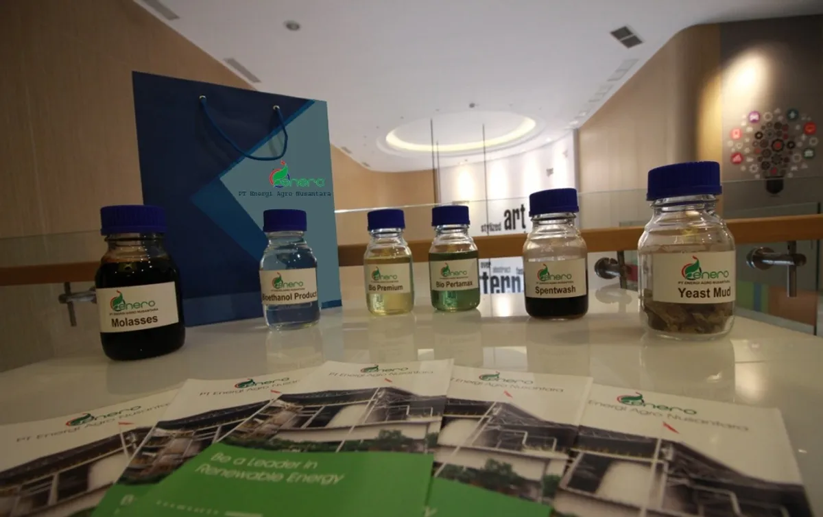 Sampel proses pembuatan etanol dari molase atau tetes tebu (Sumber: Energi Agro Nusantara)