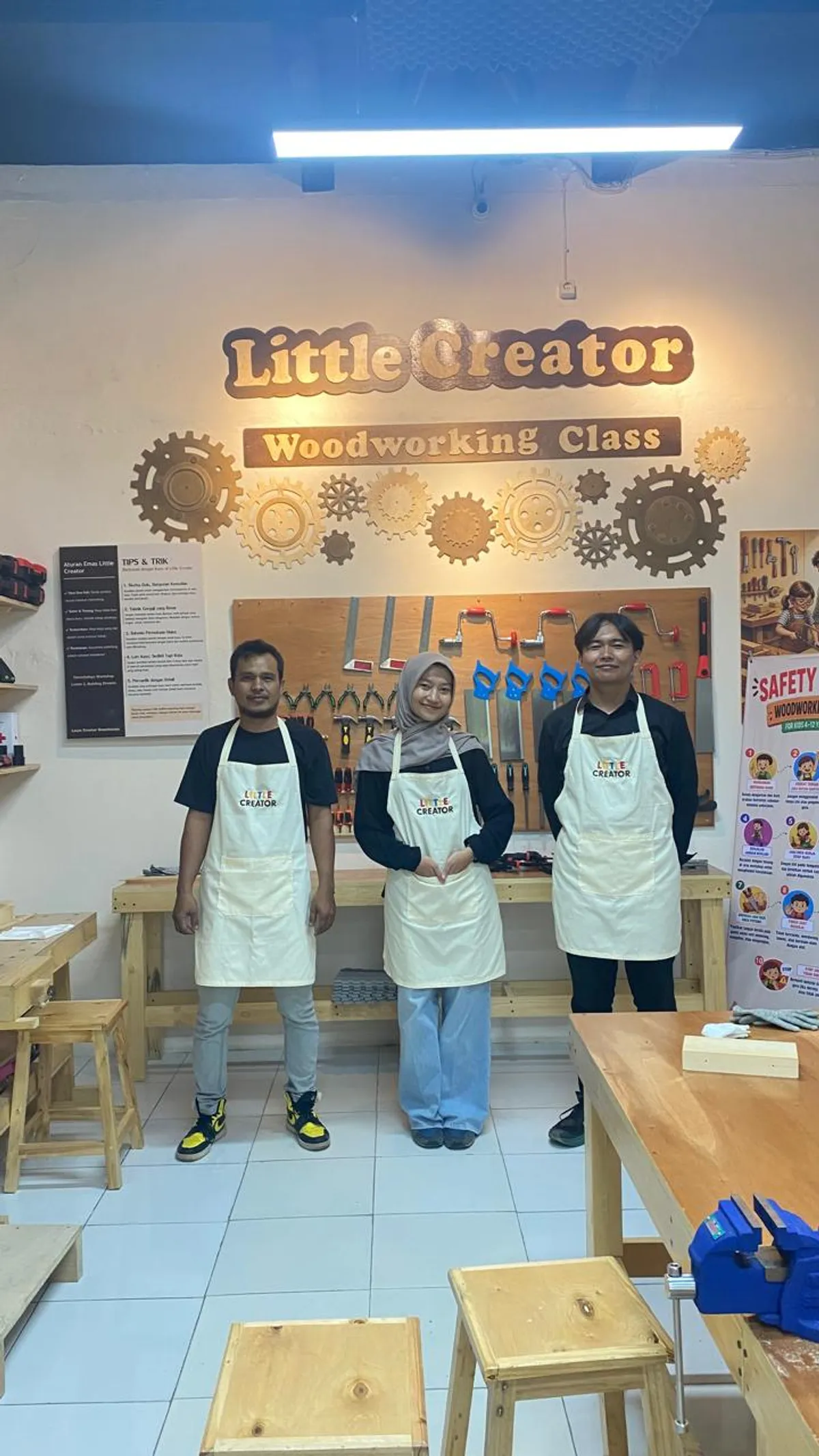 Para Instruktur program Little Creator (Foto: dok Omochatoys Bogor)