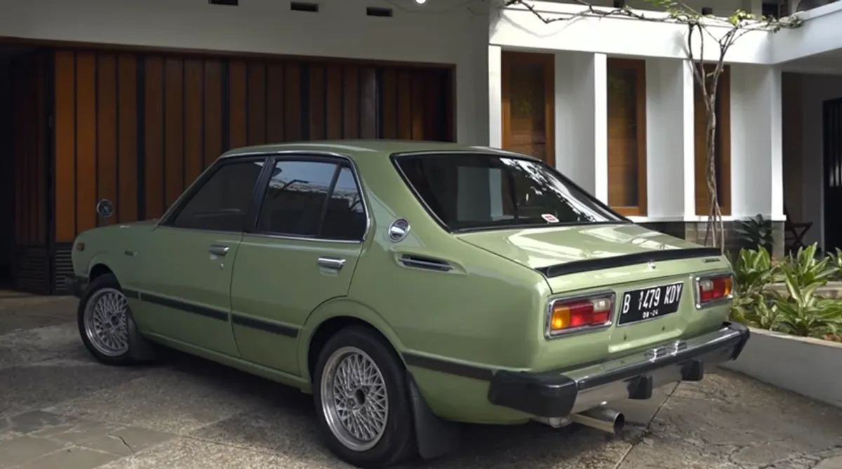 Awak mobil Toyota Corolla generasi ketiga KE-30 (Sumber: Sumber: Kanal Youtube Motomobi, 27 Januari 2024)