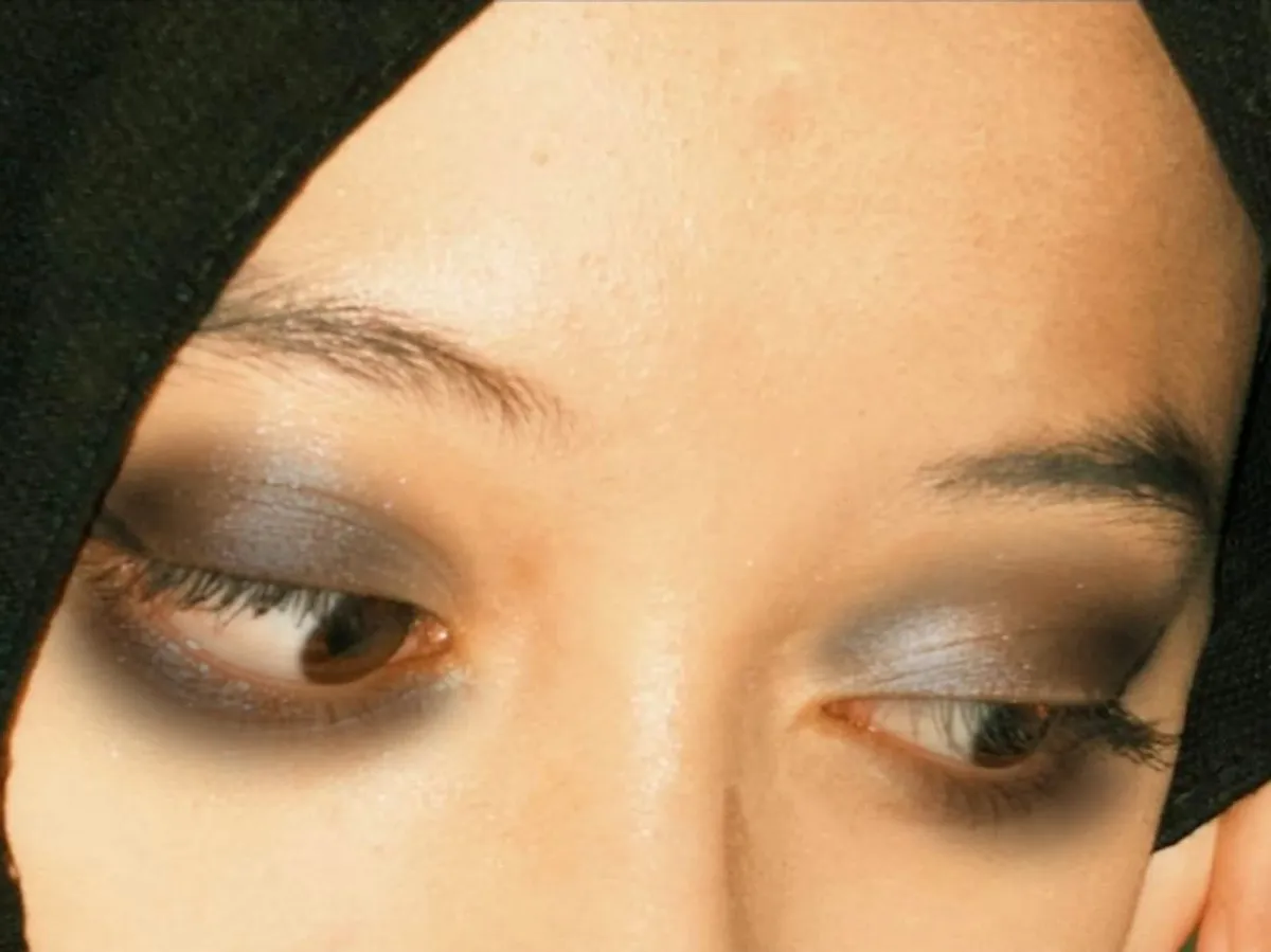 Contoh mekap mata bergaya emo (Sumber: Dokumen Pribadi | Foto: Hasya Ripela Melodia)