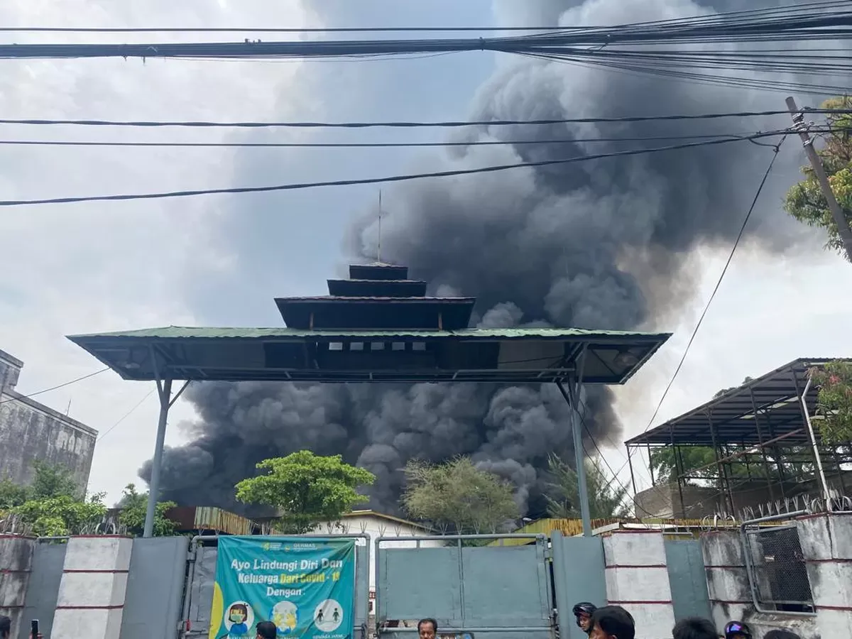 Ilustrasi pengelolaan risiko kebakaran di Kota Bandung (Sumber: Ayobandung.com | Foto: Fira Nursyabani)