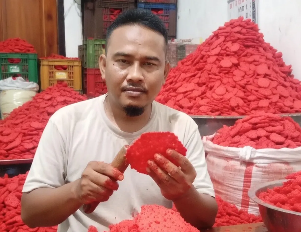 Pembuat rengginang di Bandung, Yuyun Salimin. (Sumber: Istimewa | Foto: Istimewa)