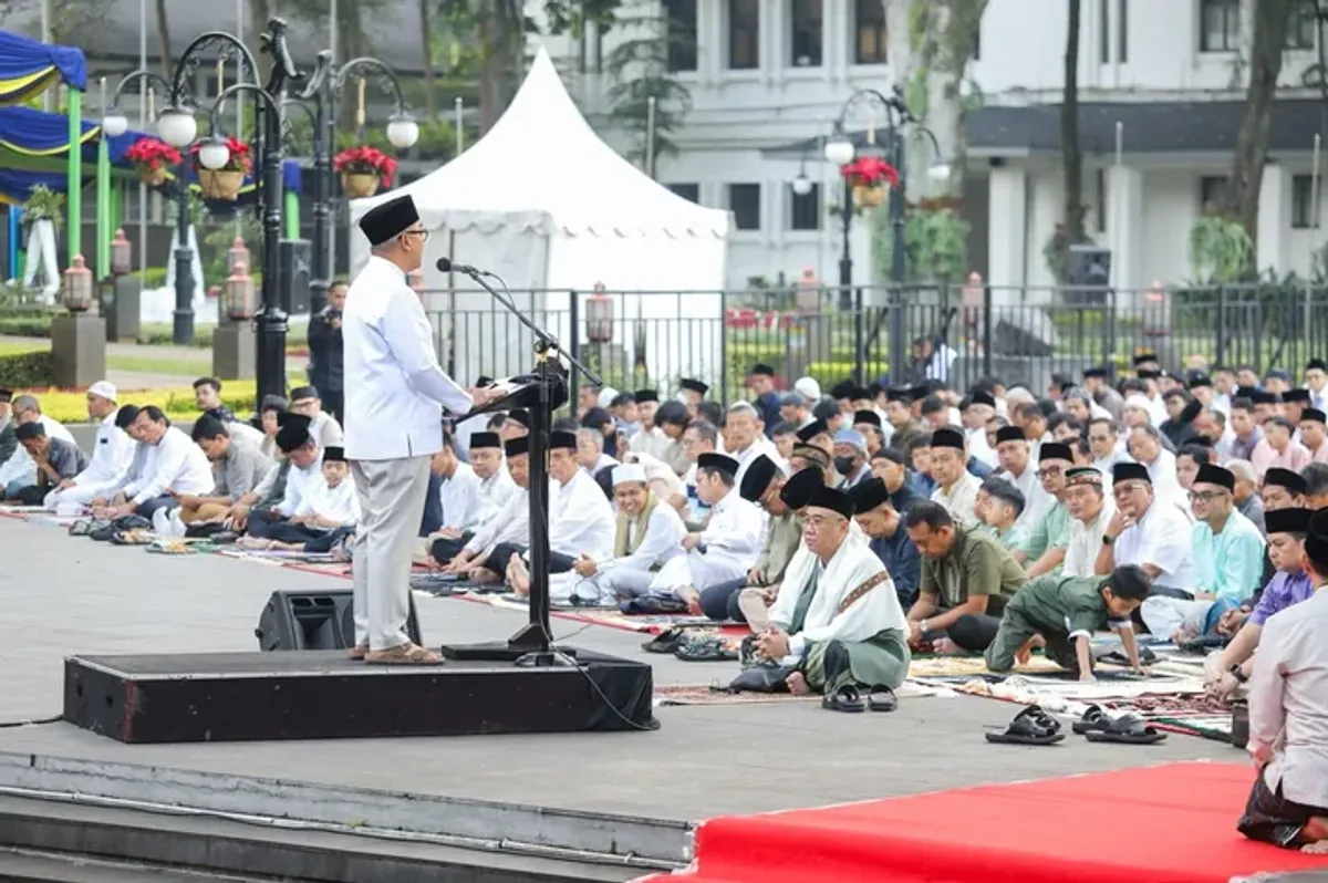 Darurat Sampah, Farhan Ajak Warga Ubah Budaya di Momentum Idulfitri (Sumber: Istimewa Diskominfo Kota Bandung)