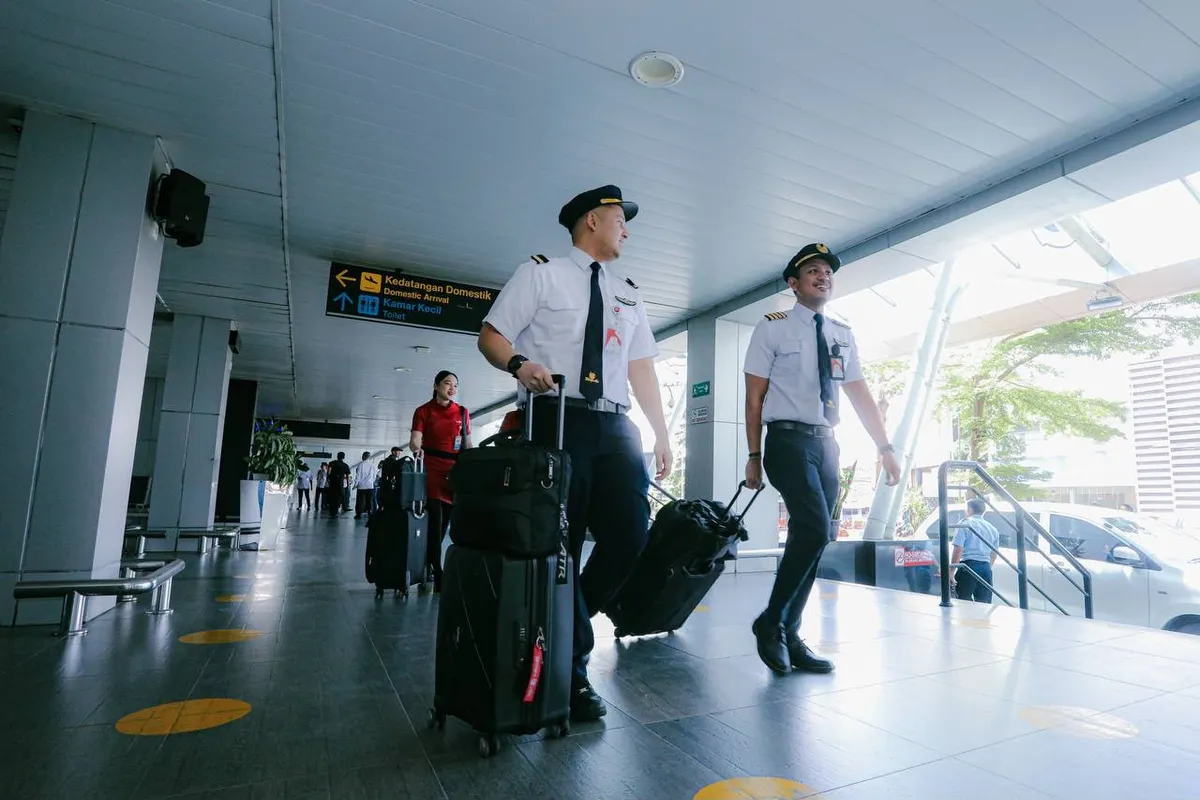 Pentingnya fasilitas bandara Husein yang nyaman untuk kepentingan awak pesawat dan teknisi penerbangan (Sumber: bandung.go.id)