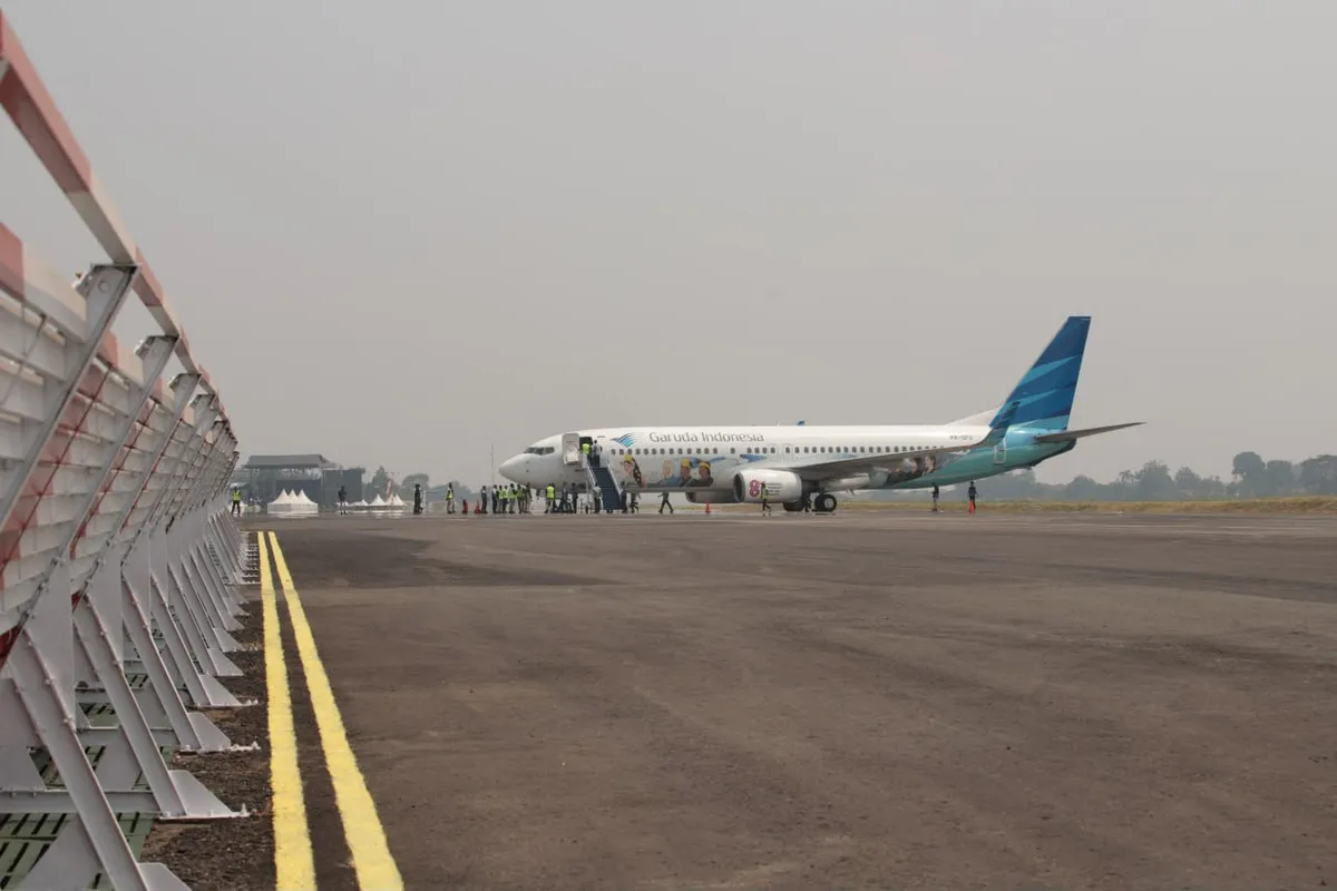 Apron Bandara Husein Sastranegara yang semakin sibuk (Sumber: bandung.go.id)