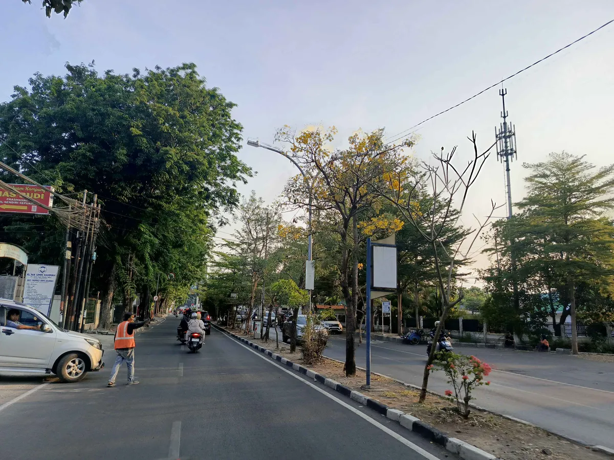 Jalan Pekiringan Cirebon (Sumber: Dokumentasi Penulis | Foto: Dias Ashari)