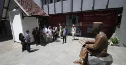 Monumen Soekarno di Lapas Banceuy Bandung (Sumber: Ayobandung)