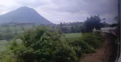 Pemandangan Kereta Commuter Line Garut (Sumber: Dokumentasi Penulis | Foto: Dias Ashari)