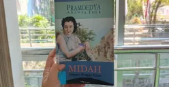 Midah Si Gadis Bergigi Emas (Sumber: Dinas Arsip dan Perpustakaan Bandung)