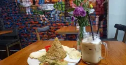 Bandung memang kota kuliner tapi Myloc menunjukkan bahwa kuliner bukan hanya soal rasa tapi juga medium ekspresi hingga ruang nostalgia. (Sumber: Ayobandung.id | Foto: Eneng Reni Nuraisyah Jamil)