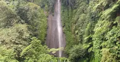 Curug Anom Bandung. (Sumber: Dokumentasi Penulis | Foto: Yayang Nanda Budiman)