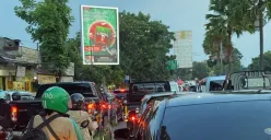 Kota Bandung kini dikenal sebagai kota yang kaya akan destinasi wisata. Namun, kemacetan yang parah menjadi masalah di setiap akhir pekan. (Dok. Penulis)