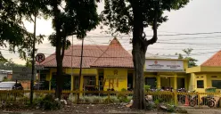 Bahaya! Trotoar di Sejumlah Titik Kota Bandung Rusak dan Ancam Keselamatan Pejalan Kaki