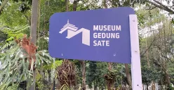 Gedung Sate merupakan bangunan bersejarah di Kota Bandung yang menjadi ikon Jawa Barat. (Dokumentasi Penulis)