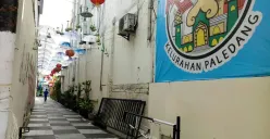 Gang Ruhana, Kelurahan Paledang, berdiri Kampung Toleransi, ikon wisata religi yang diresmikan Pemerintah Kota Bandung. (Sumber: Ayobandung.id | Foto: Eneng Reni Nuraisyah Jamil)