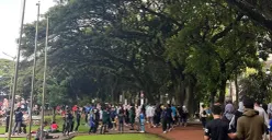 Suasana salah satu Ruang Publik di Bandung, Taman Saparua pada pagi hari Sabtu, (29/11/2025). (Foto: Rasya Nathania)