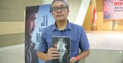 Solah, JI/NII, dan Kamus