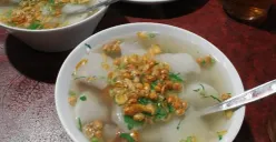 Soto Bandung Pak Simon yang jadi kuliner legendaris Bandung. (Foto: GMAPS)