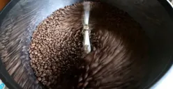 Ilustrasi proses pengolaha kopi Jawa Barat. (Sumber: Ayobandung)